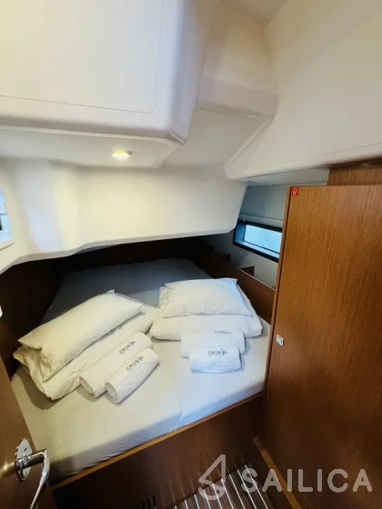 Bavaria C38 - Yacht Charter Sailica