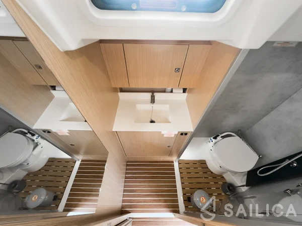 Bavaria C38 - Yacht Charter Sailica