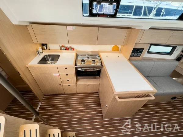 Bavaria C38 - Yacht Charter Sailica