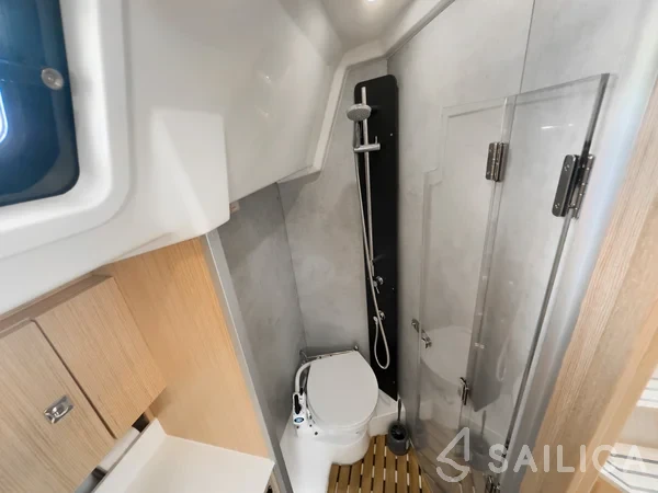 Bavaria C38 - Yacht Charter Sailica