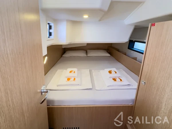 Bavaria C38 - Yacht Charter Sailica