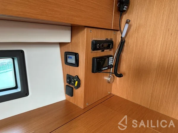 Bavaria C42 - Yacht Charter Sailica