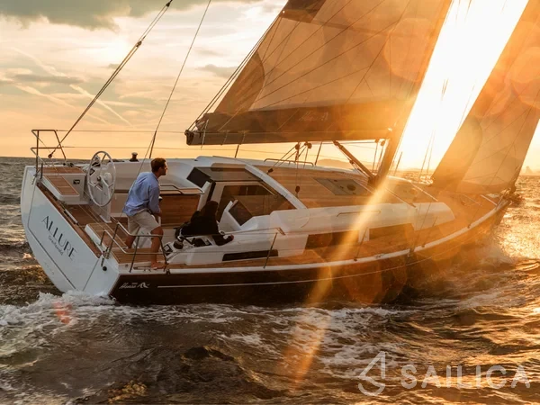 Hanse 388 - Yacht Charter Sailica