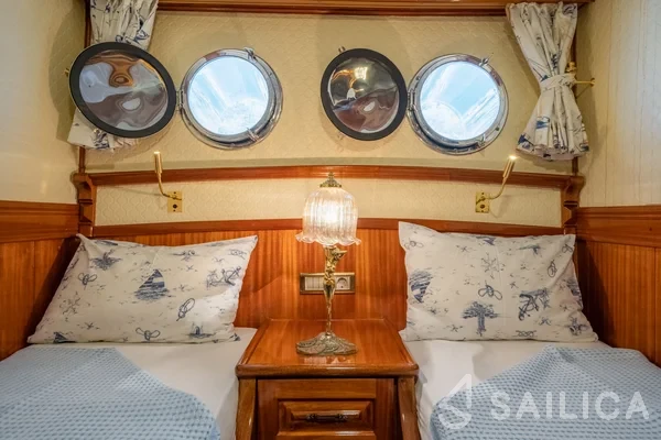 Gulet - Yacht Charter Sailica