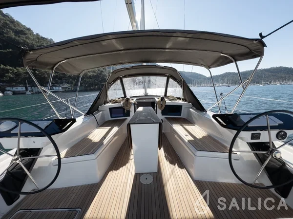 Dufour 41 - Yacht Charter Sailica
