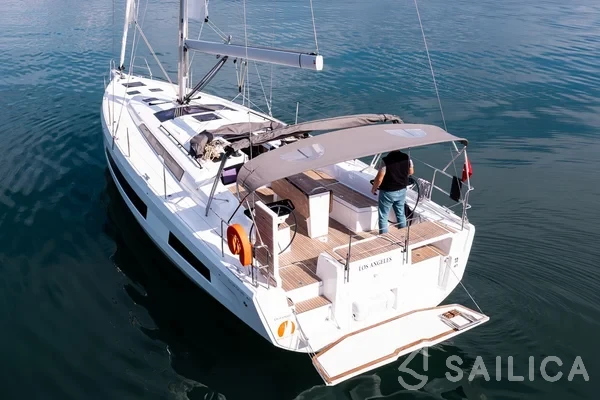 Dufour 41 - Yacht Charter Sailica