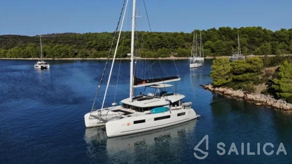 Lagoon 51 - Yacht Charter Sailica