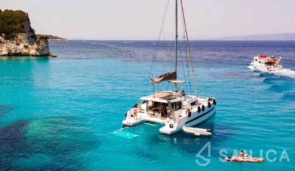 Bali 4.3 - Yacht Charter Sailica