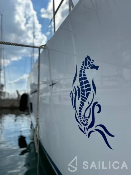 Bavaria C45 Holiday - Yacht Charter Sailica