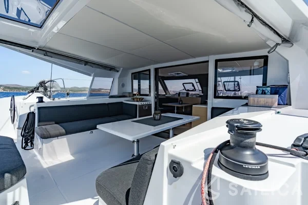 Nautitech 40 - Yacht Charter Sailica