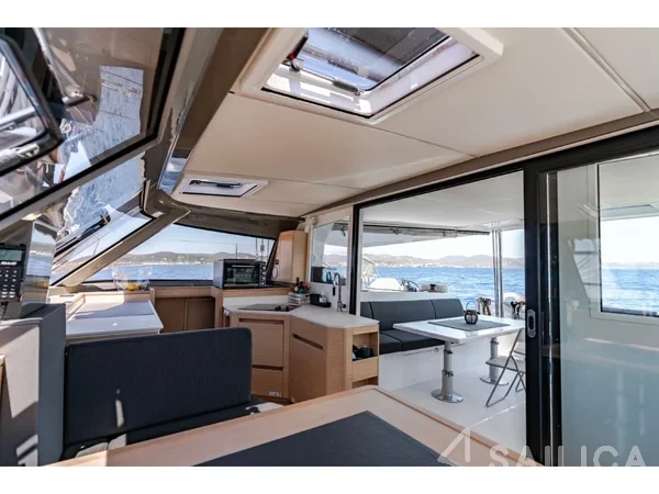 Nautitech 40 - Yacht Charter Sailica