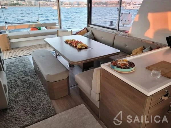 Bali 5.4. - Yacht Charter Sailica