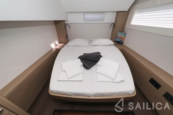 Lagoon 46  - Yacht Charter Sailica
