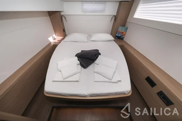 Lagoon 46  - Yacht Charter Sailica