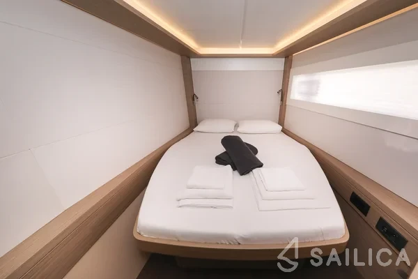 Lagoon 46  - Yacht Charter Sailica