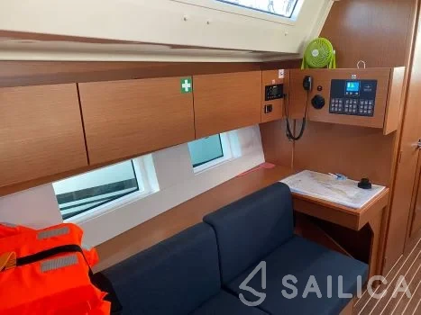 Bavaria C45 - Yacht Charter Sailica