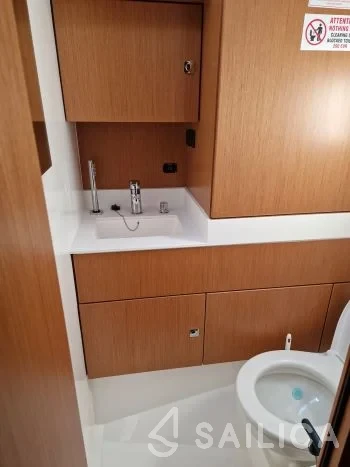 Bavaria C45 - Yacht Charter Sailica