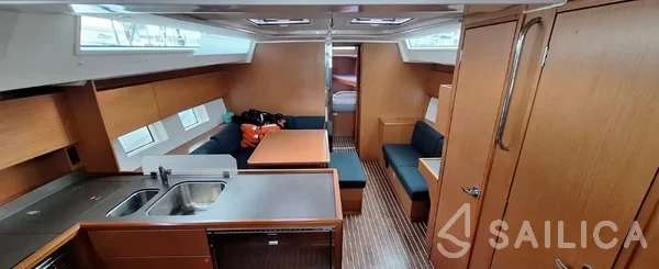 Bavaria C45 - Yacht Charter Sailica