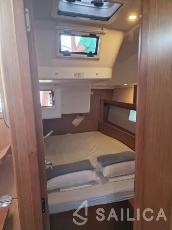 Bavaria C45 - Yacht Charter Sailica