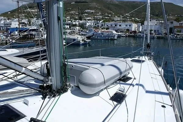 Oceanis 48 - Yacht Charter Sailica