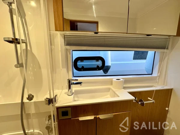 Bali Catsmart - Yacht Charter Sailica