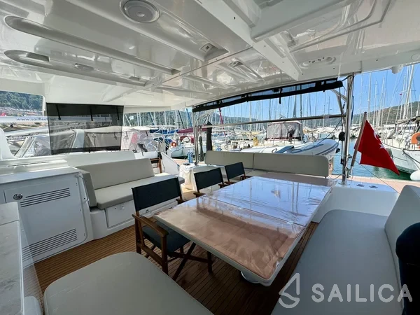 Lagoon 46  - Yacht Charter Sailica