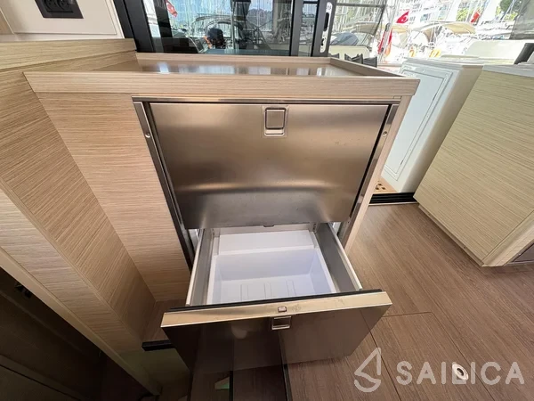 Lagoon 46  - Yacht Charter Sailica