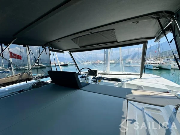 Lagoon 46  - Yacht Charter Sailica