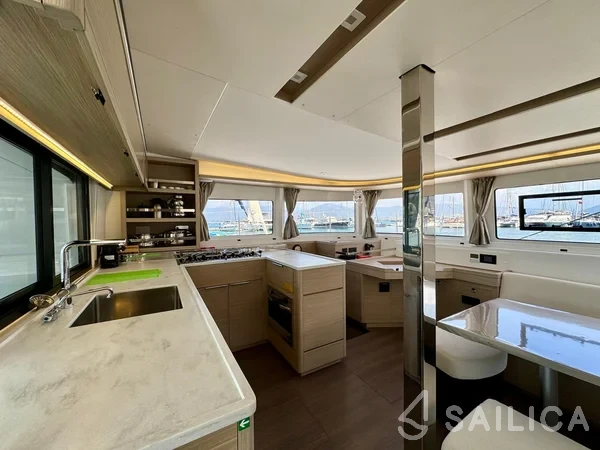 Lagoon 46  - Yacht Charter Sailica