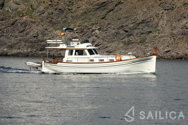 Menorquin 160 - Yacht Charter Sailica