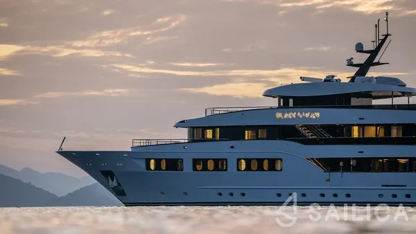 Custom Built - Yacht Charter Sailica