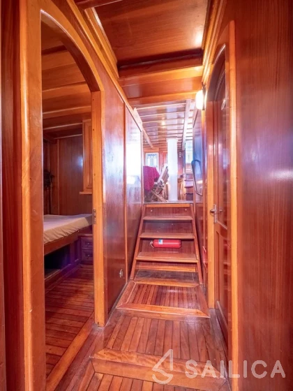 Gulet - Yacht Charter Sailica