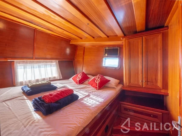 Gulet - Yacht Charter Sailica
