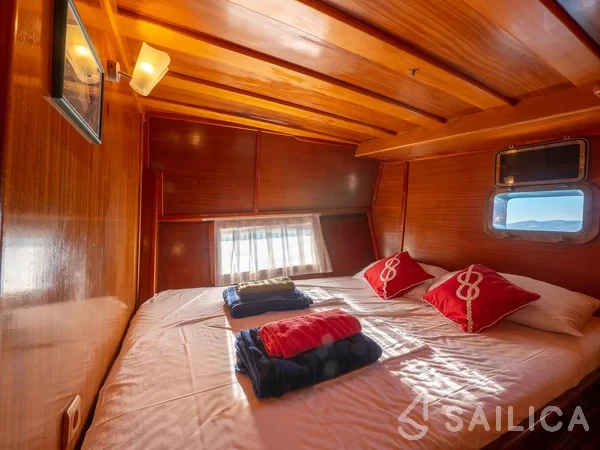 Gulet - Yacht Charter Sailica
