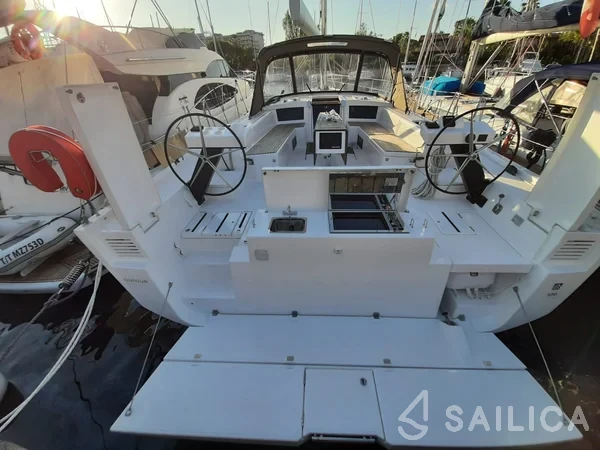 Dufour 530 - Yacht Charter Sailica