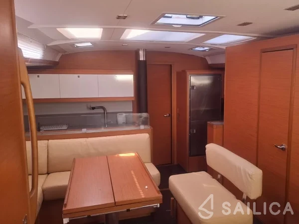 Dufour 530 - Yacht Charter Sailica
