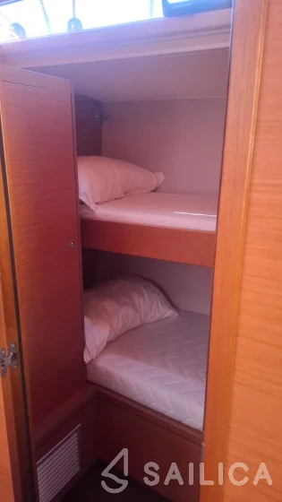 Dufour 530 - Yacht Charter Sailica