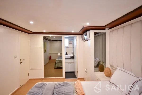 Custom Built - Yacht Charter Sailica