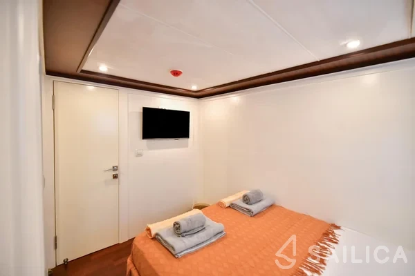 Custom Built - Yacht Charter Sailica