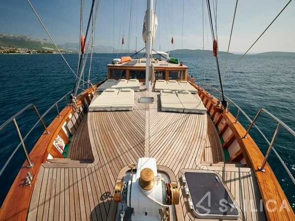 Gulet - Yacht Charter Sailica