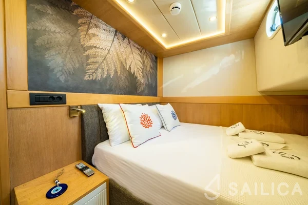 Gulet - Yacht Charter Sailica