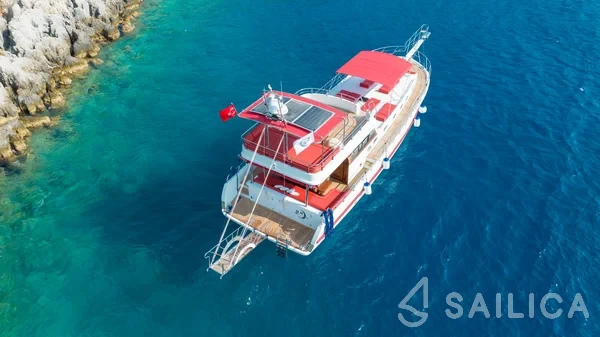 Gulet - Yacht Charter Sailica