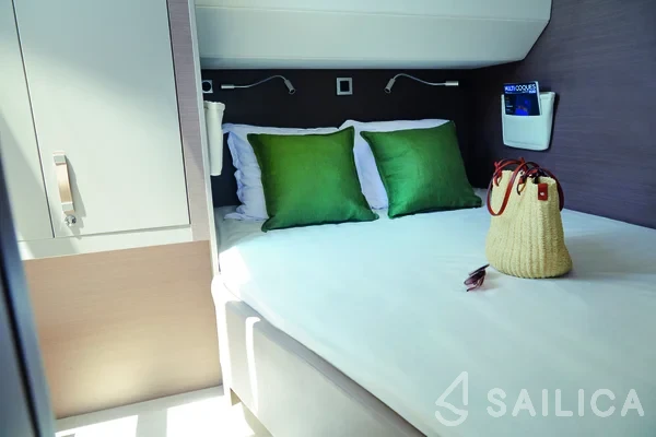 Bali 5.4. - Yacht Charter Sailica