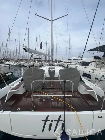 First 44 - Yacht Charter Sailica