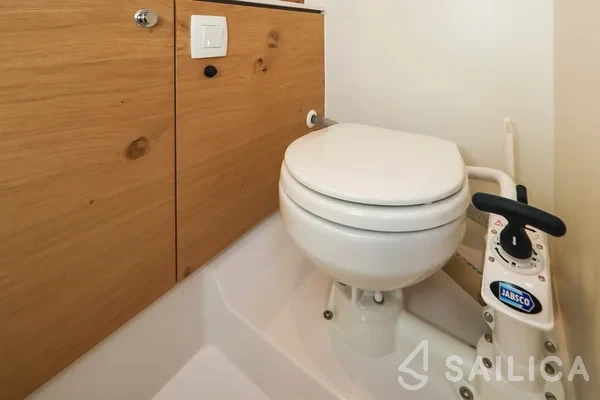 Elan 45 Impression - Yacht Charter Sailica