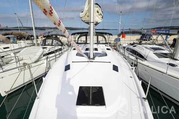 Elan 45 Impression - Yacht Charter Sailica