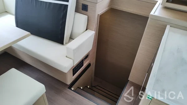 Lagoon 46  - Yacht Charter Sailica