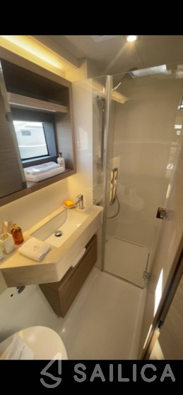 Lagoon 51 - Yacht Charter Sailica