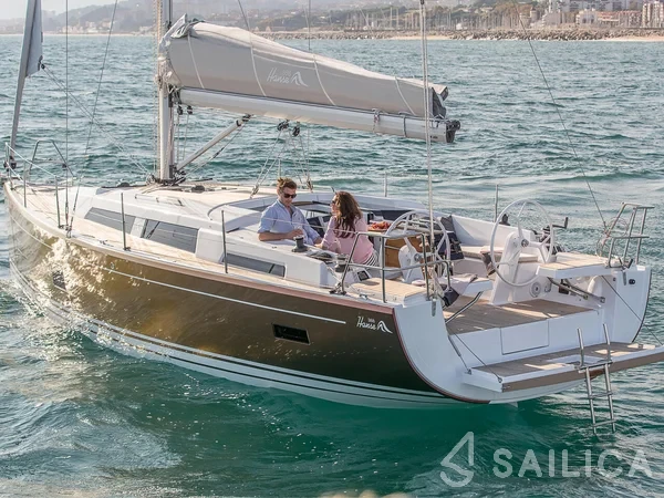 Hanse 388 - Yacht Charter Sailica