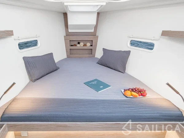 Hanse 388 - Yacht Charter Sailica